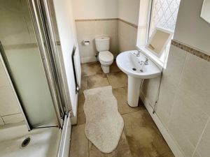 En-Suite- click for photo gallery